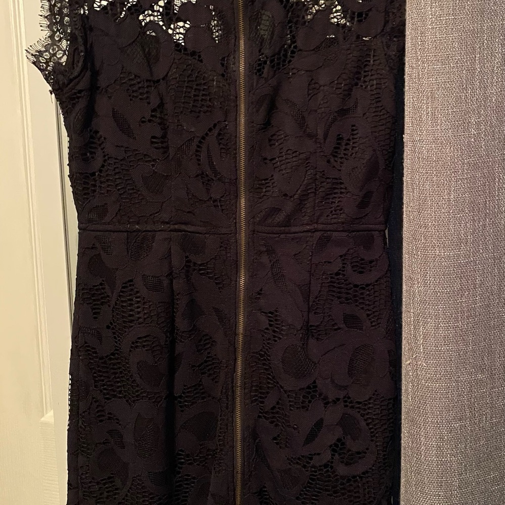 Sans Souci Mock Neck Sheath Dress Black Lace - Picture 4 of 7
